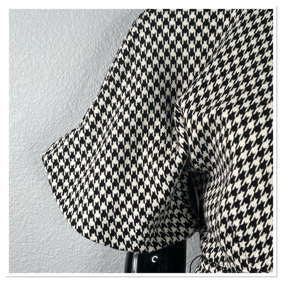 Zara Houndstooth Dress with Puff Sleeves Sz M 100% Cotton Black & White - Picture 4 of 9